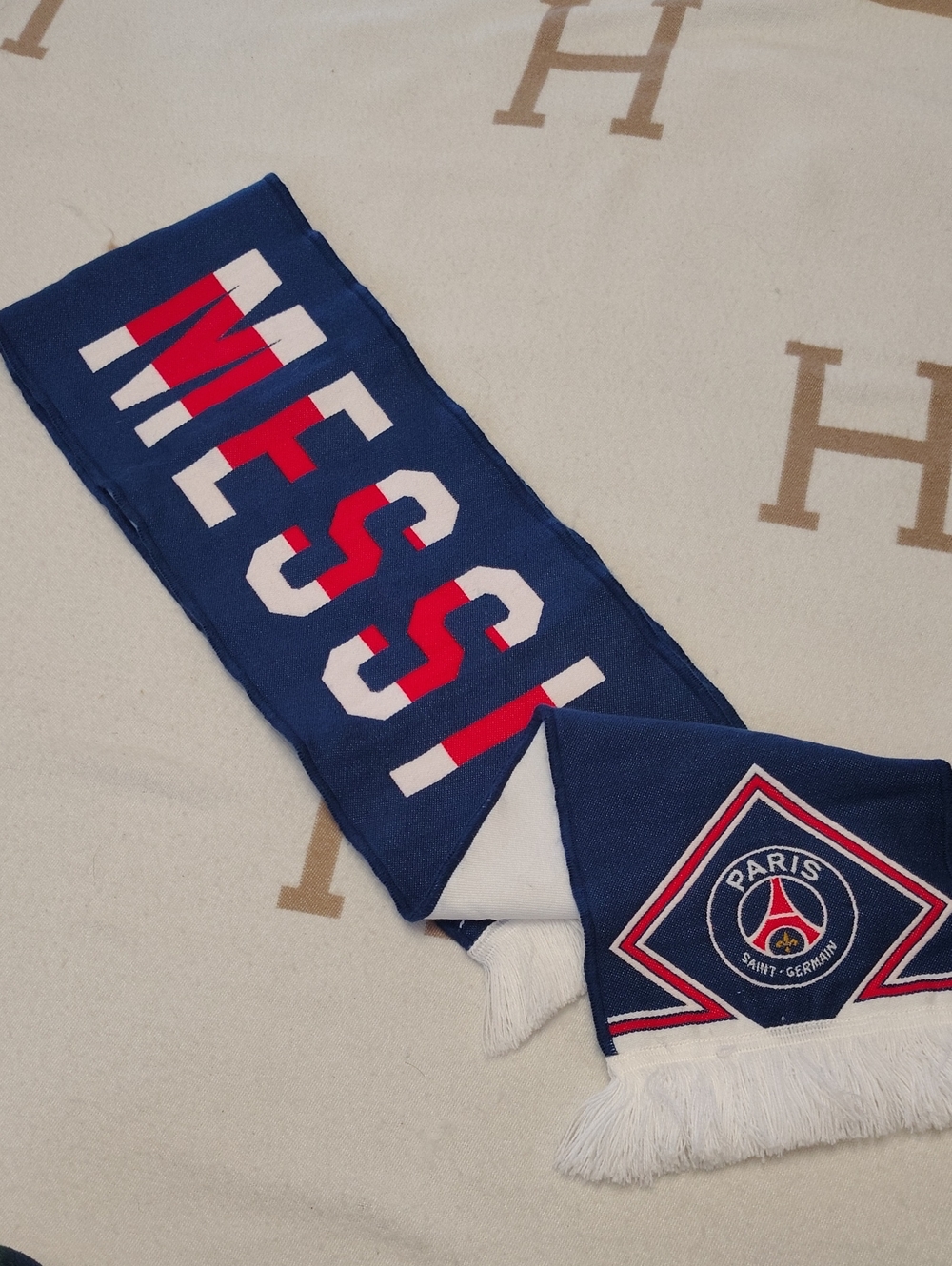 Paris Saint-Germain Blue & Red 'Messi' #30 Scarf